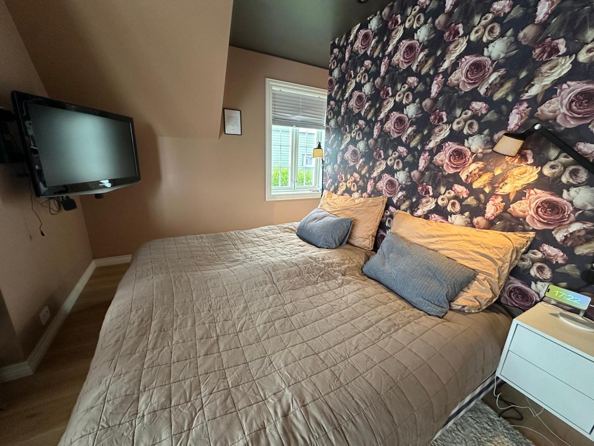 Villaer Spacious - High Quality - With Host For Ons *