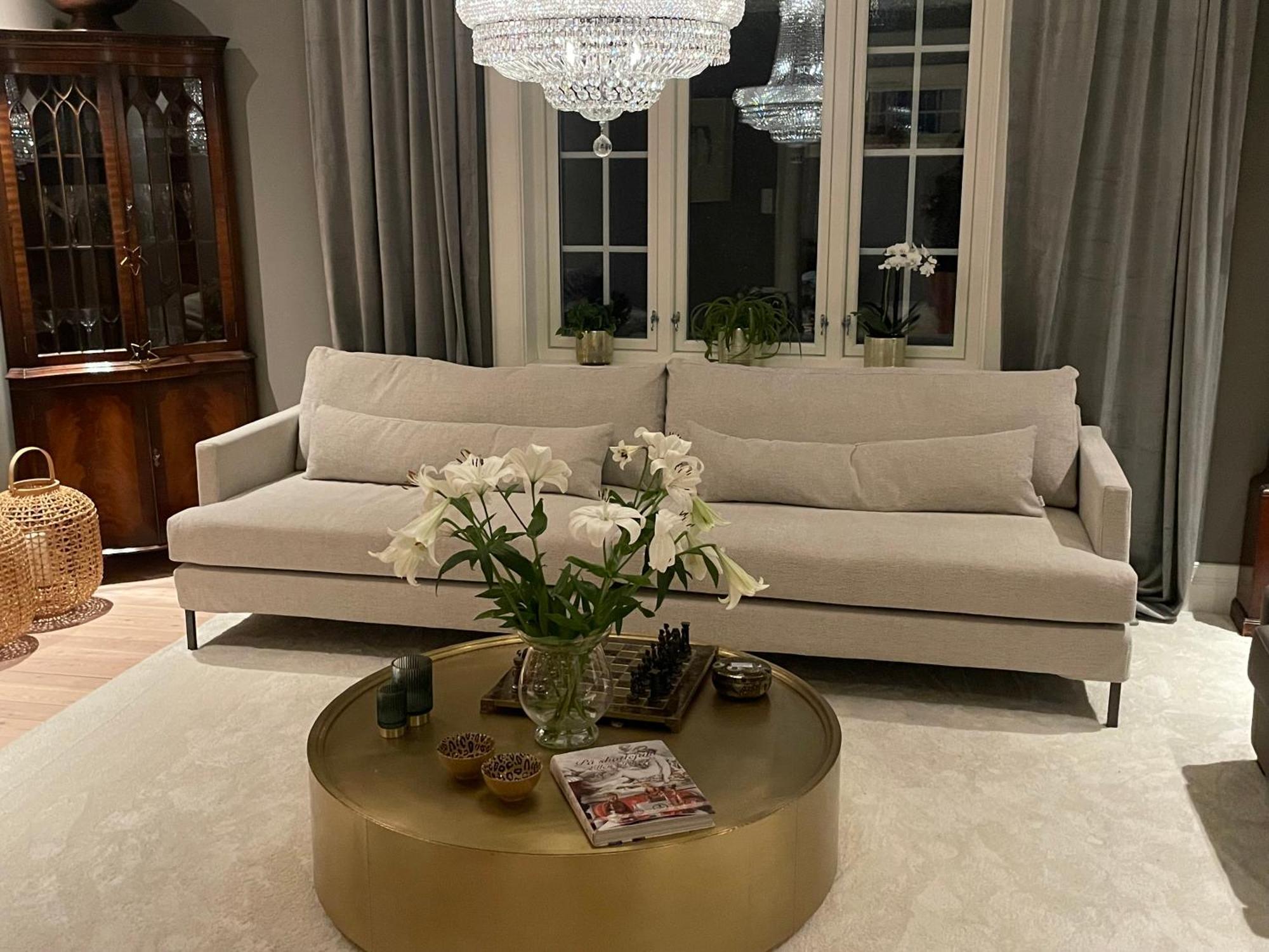 Villaer Spacious - High Quality - With Host For Ons *